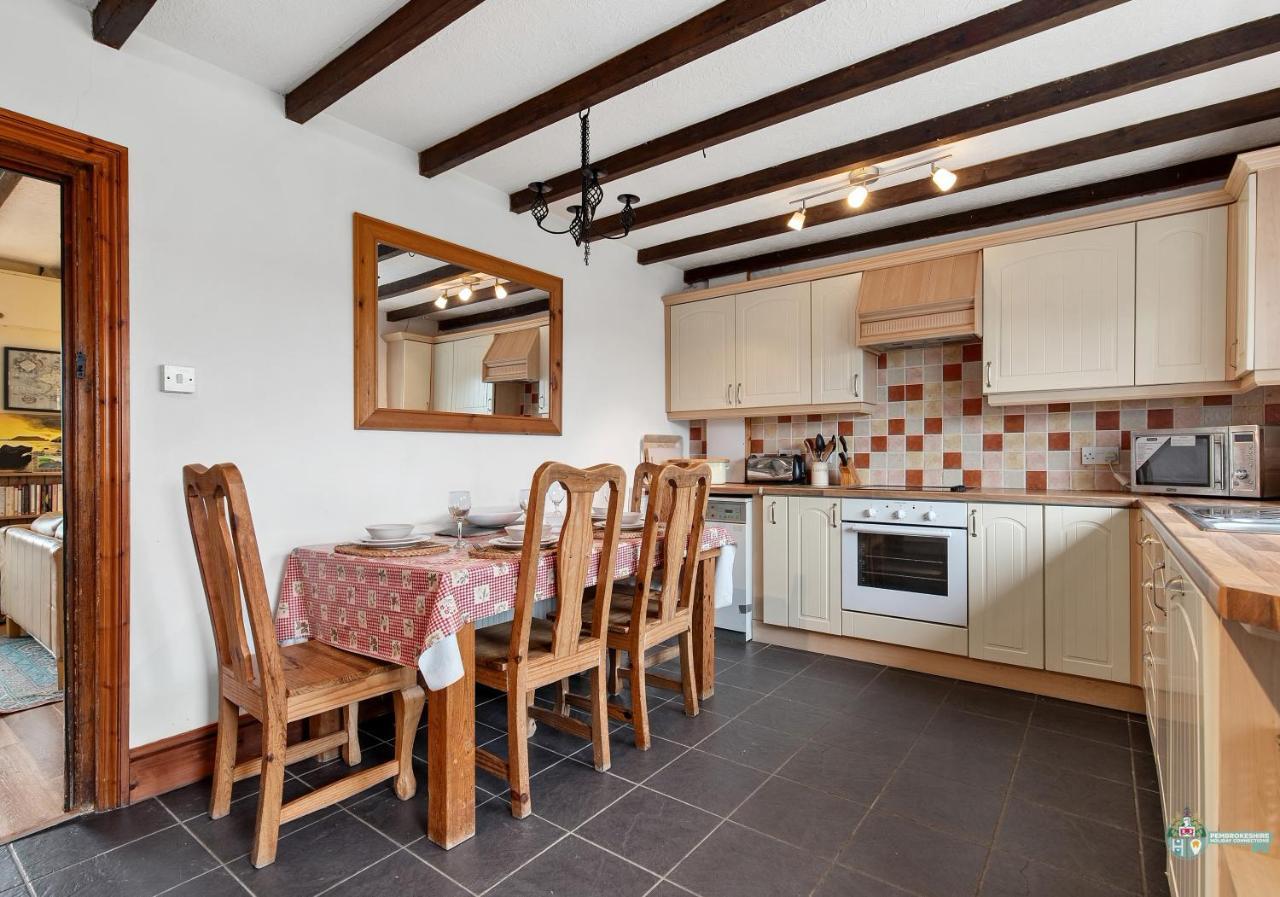 Lambston Cottage - A Pembrokeshire Home Away From Home Pelcomb Extérieur photo