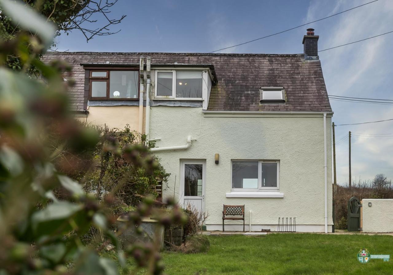 Lambston Cottage - A Pembrokeshire Home Away From Home Pelcomb Extérieur photo