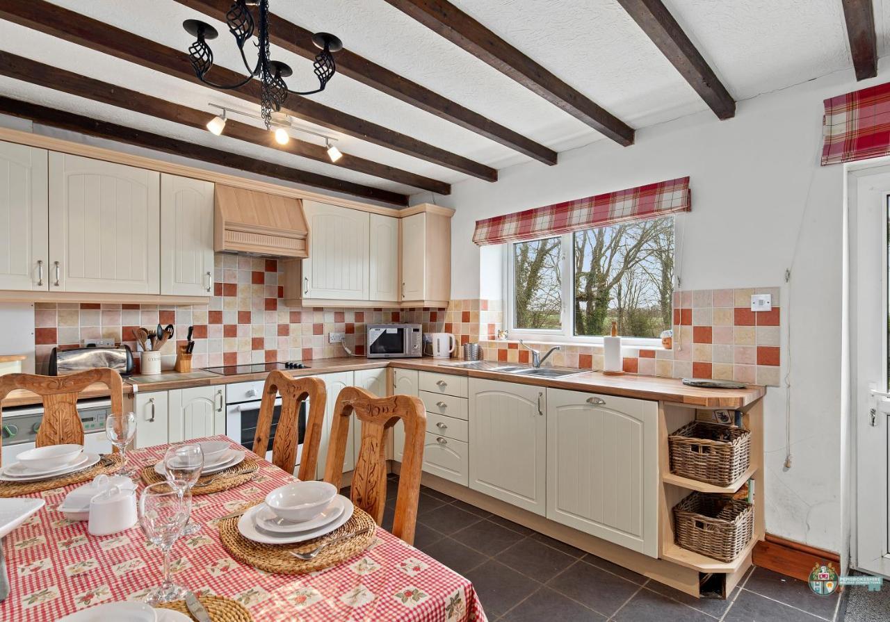 Lambston Cottage - A Pembrokeshire Home Away From Home Pelcomb Extérieur photo