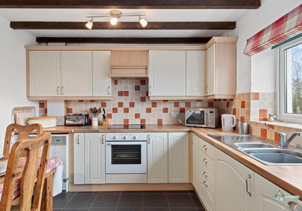 Lambston Cottage - A Pembrokeshire Home Away From Home Pelcomb Extérieur photo