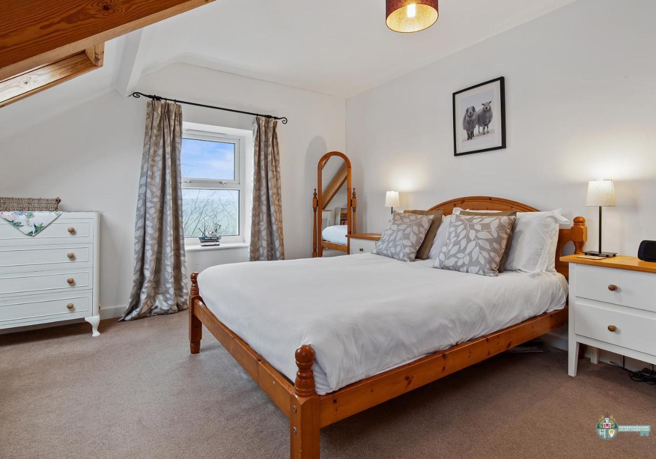 Lambston Cottage - A Pembrokeshire Home Away From Home Pelcomb Extérieur photo