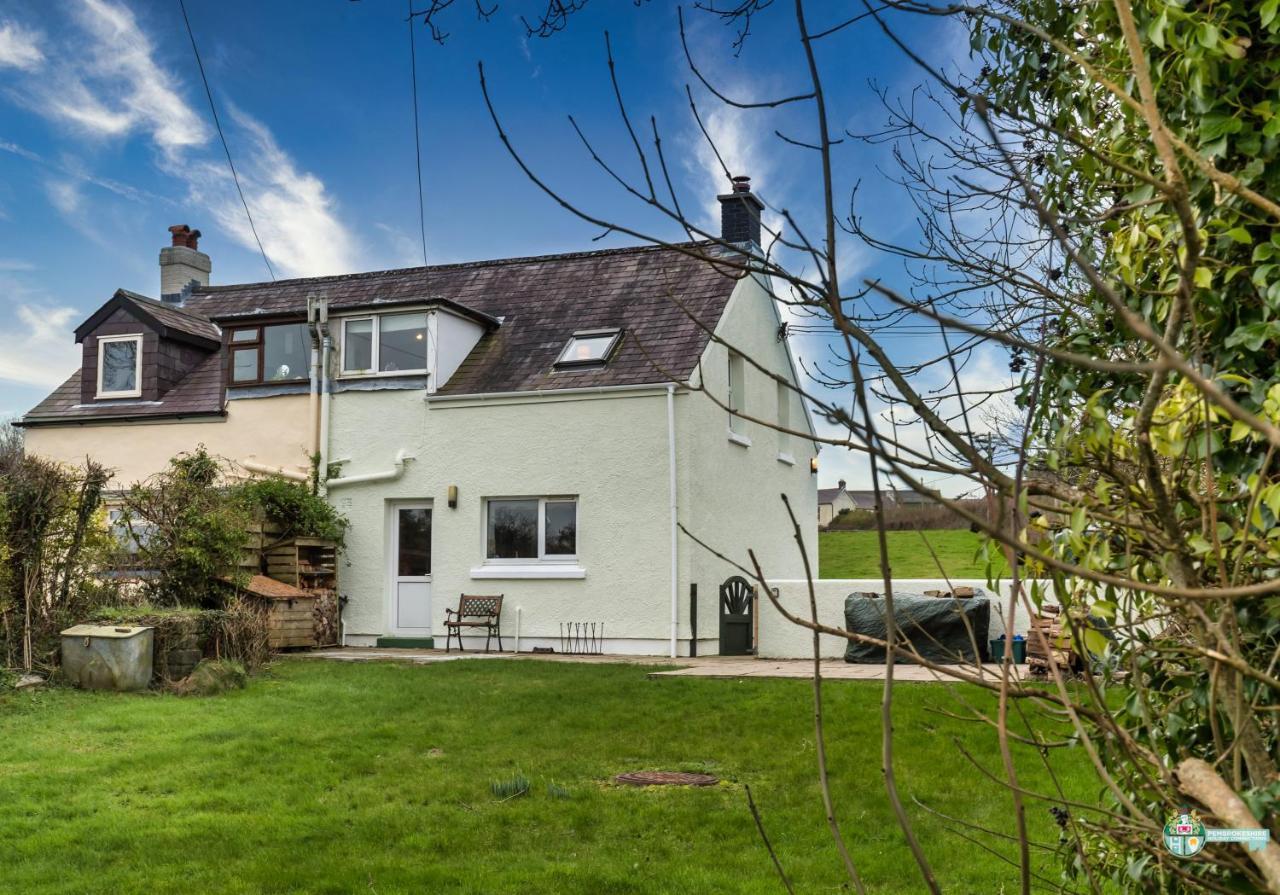Lambston Cottage - A Pembrokeshire Home Away From Home Pelcomb Extérieur photo